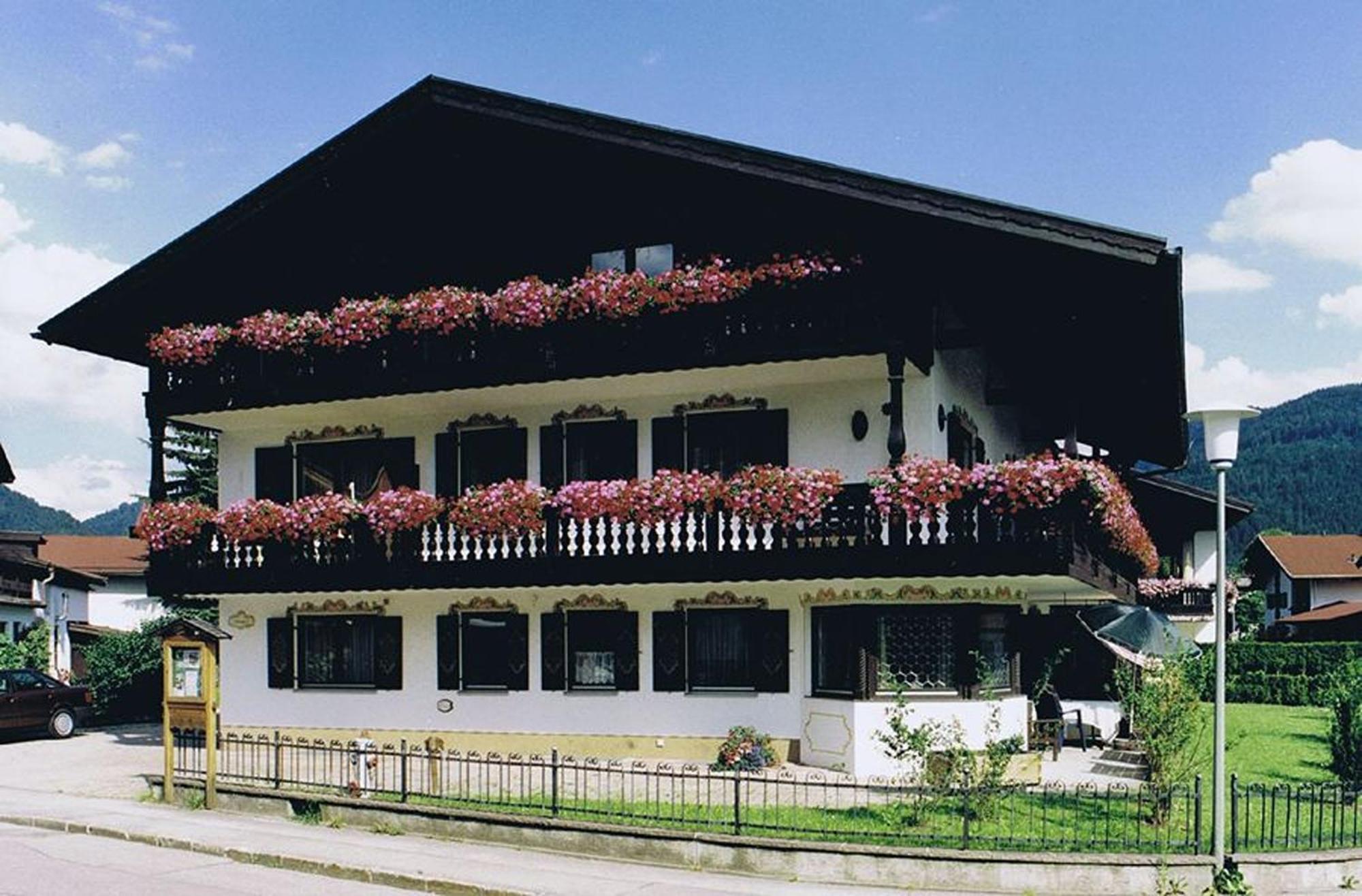 Fruehlingshof Apartment Reit im Winkl Luaran gambar