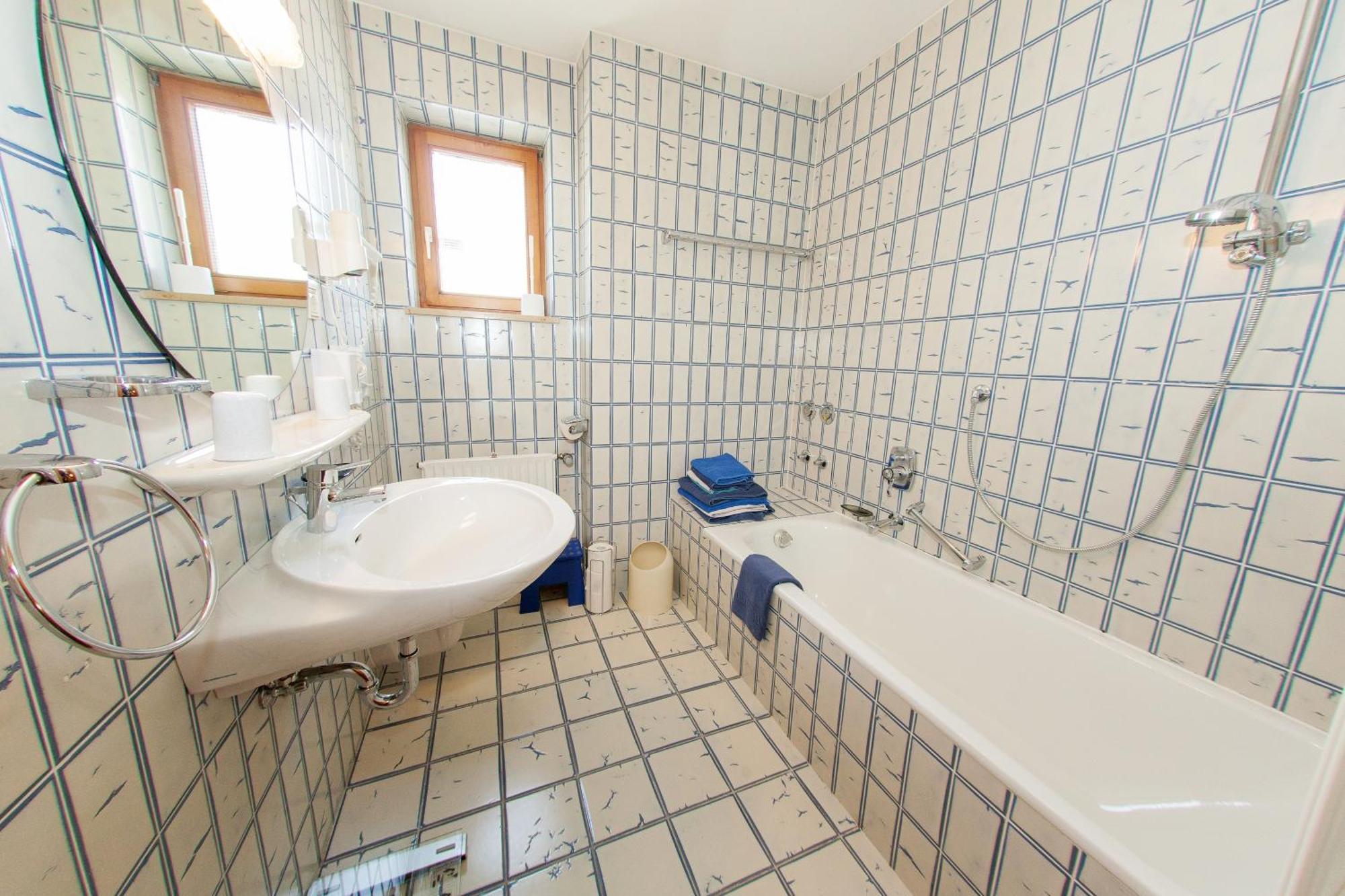 Fruehlingshof Apartment Reit im Winkl Luaran gambar
