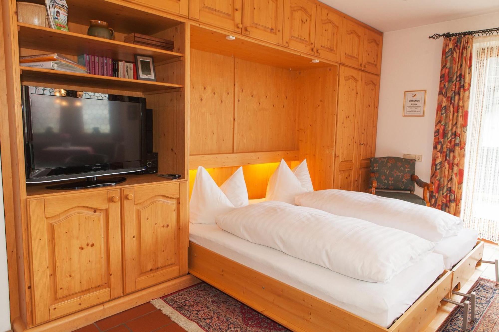 Fruehlingshof Apartment Reit im Winkl Luaran gambar